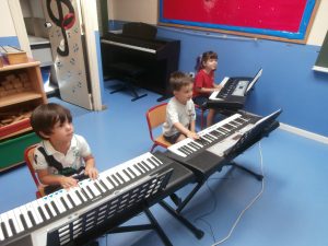 educación musical temprana en Brains Nursery School
